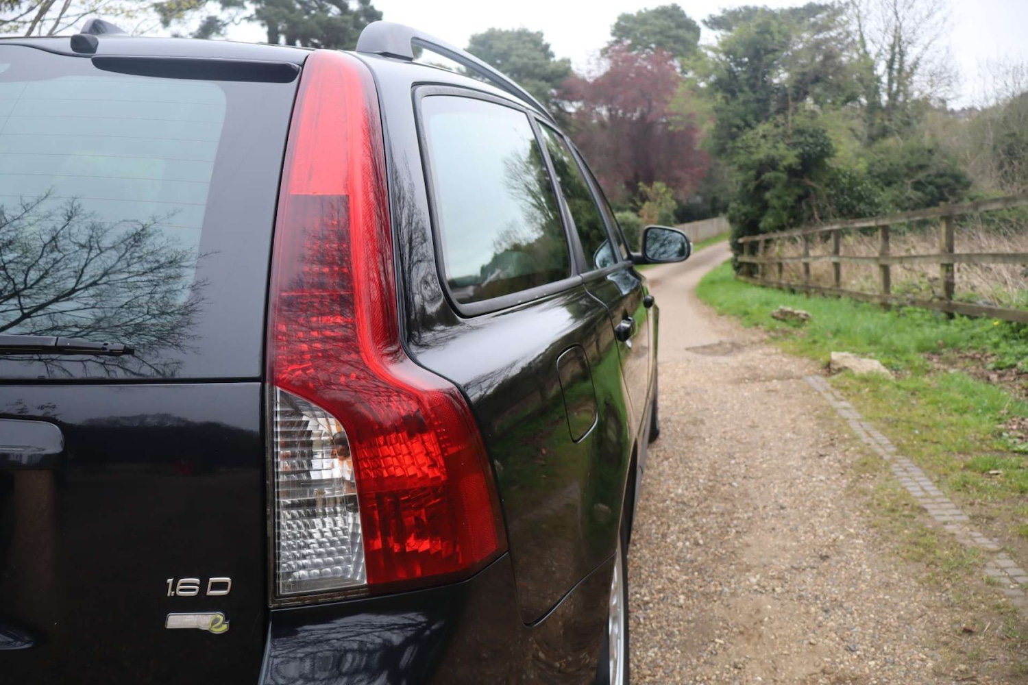 Used Volvo V50 2009 for sale - 78078335: Photo 34