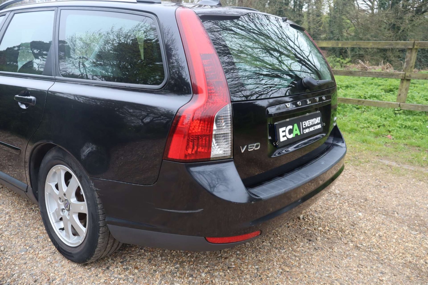 Used Volvo V50 2009 for sale - 78078335: Photo 35