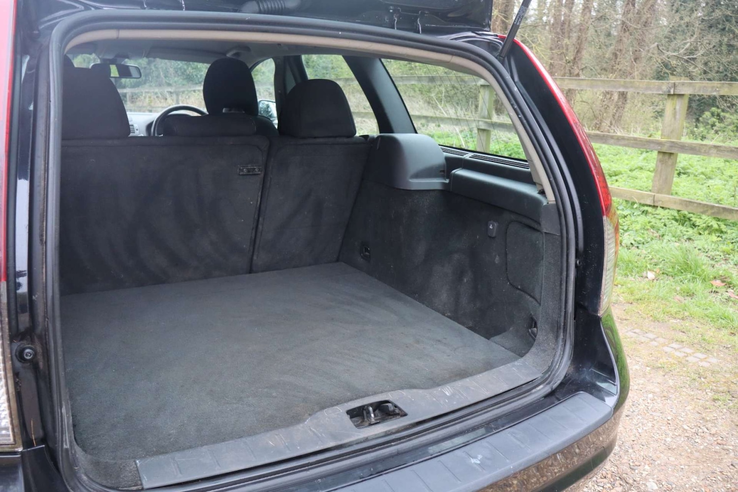 Used Volvo V50 2009 for sale - 78078335: Photo 36