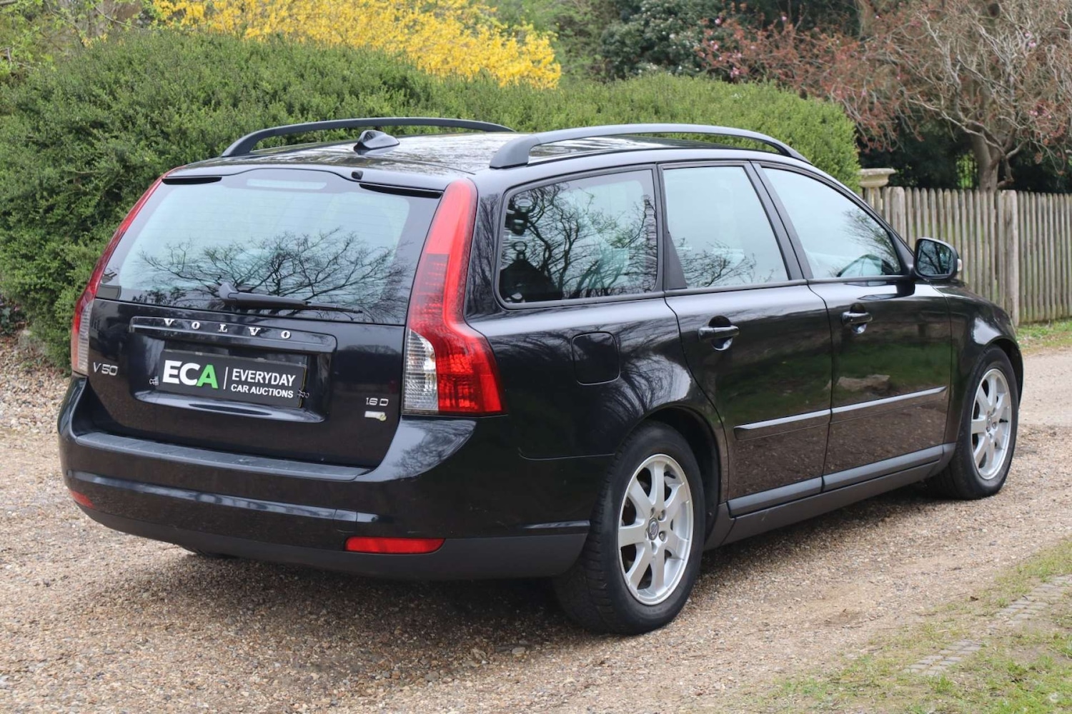 Used Volvo V50 2009 for sale - 78078335: Photo 5
