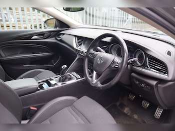 Used Vauxhall Insignia 2018 for sale - 78106652: Photo