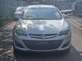 2015 (15) - 1.6 CDTi 16V ecoFLEX Design 5dr