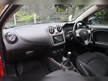 Used Alfa Romeo MiTo 2013 for sale - 77363503: Photo