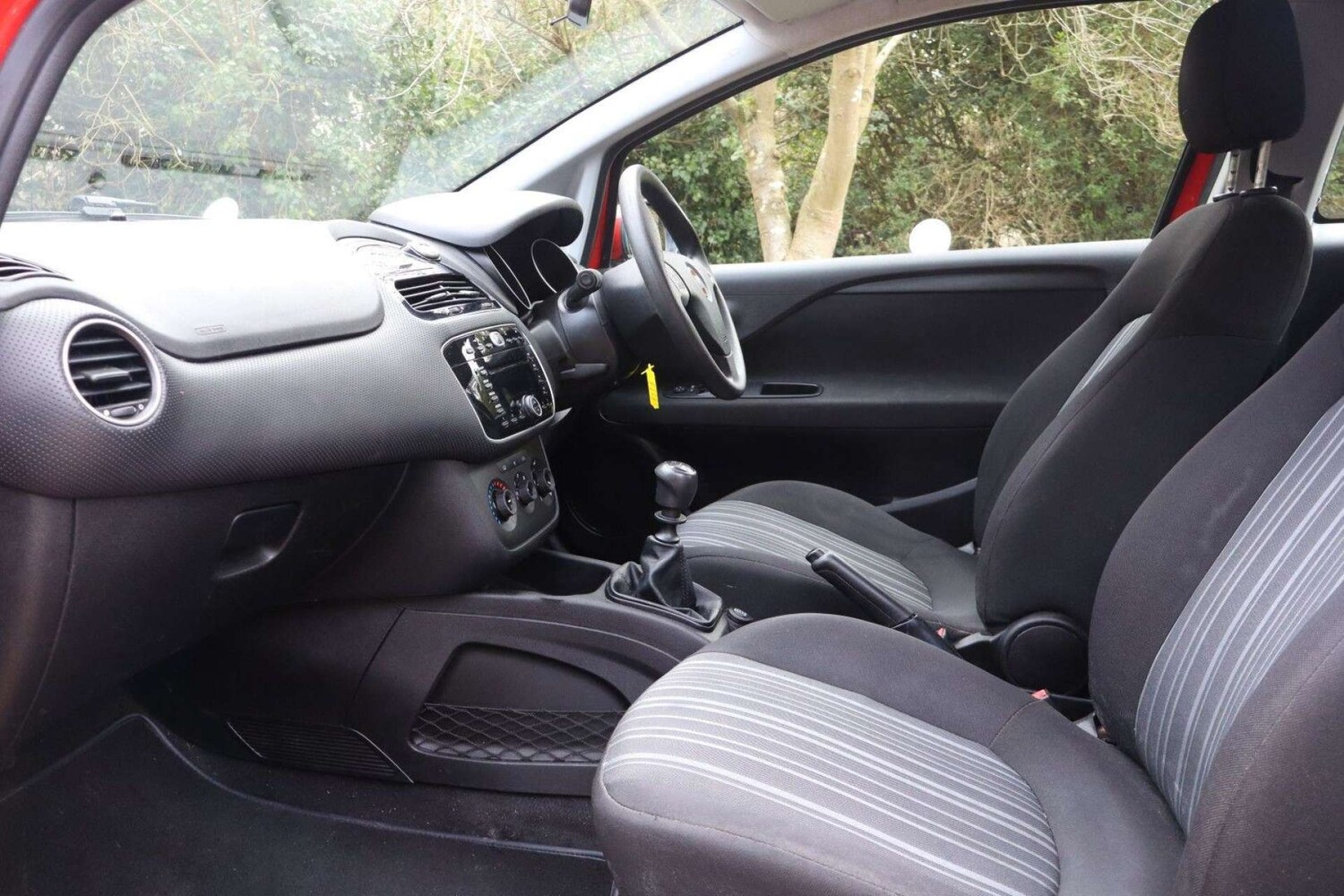 Used Fiat Punto Evo 2011 for sale - 77910135: Photo 33