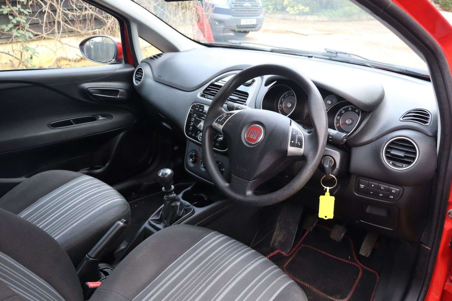 Used Fiat Punto Evo 2011 for sale - 77910135: Photo 4