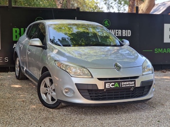Used Renault Megane 2011 for sale - 79357079: Photo