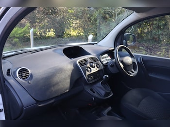 Used Renault Kangoo 2016 for sale - 77310810: Photo