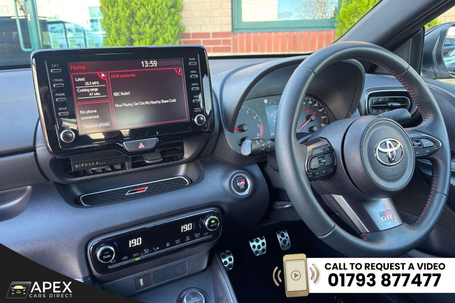 Used Toyota Yaris 2021 for sale - 77901565: Photo 2