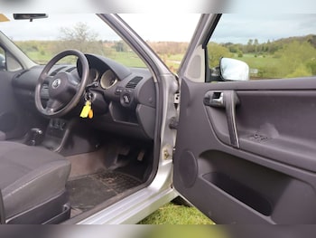 Used Volkswagen Polo 2001 for sale - 78267684: Photo