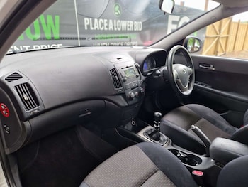 Used Hyundai i30 2008 for sale - 78858231: Photo