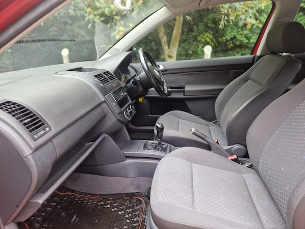 Used Volkswagen Polo 2002 for sale - 76264284: Photo 11