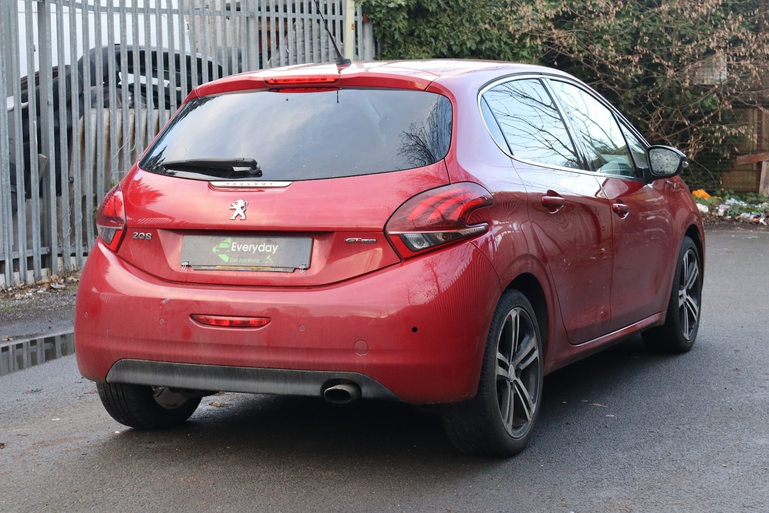 Used Peugeot 208 2016 for sale - 77312235: Photo 14