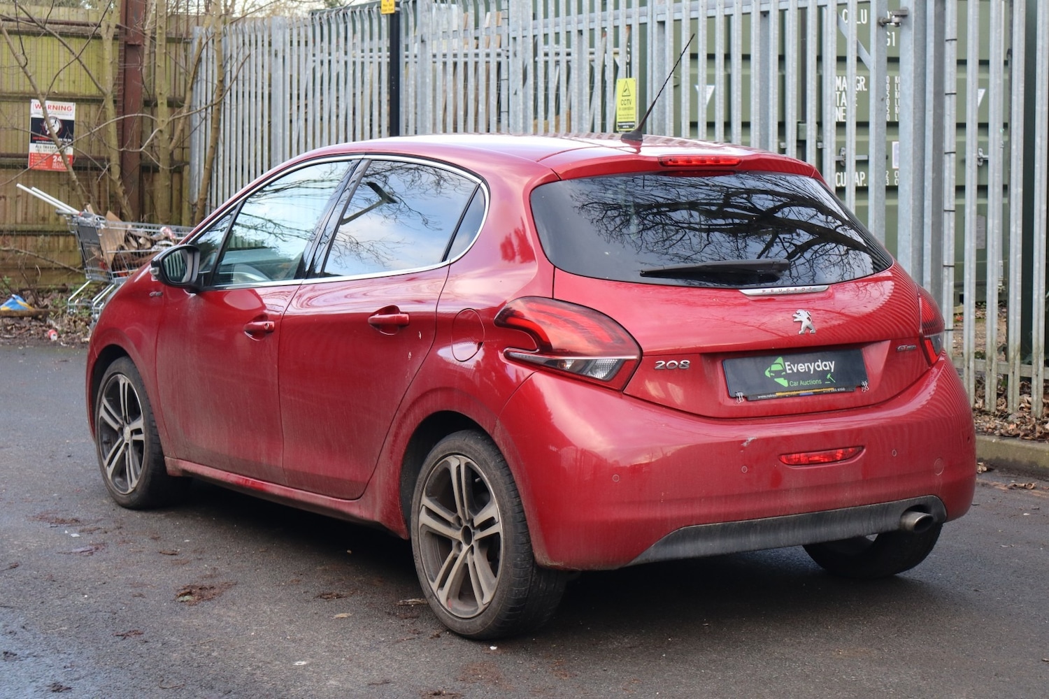 Used Peugeot 208 2016 for sale - 77312235: Photo 5