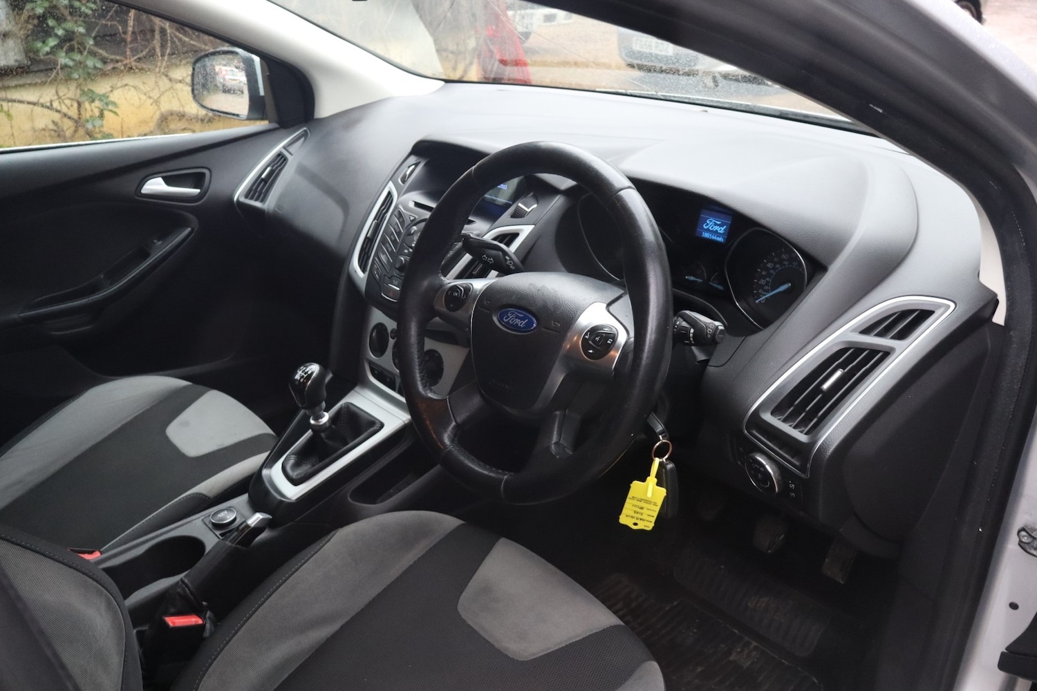 Used Ford Focus 2013 for sale - 77618839: Photo 19