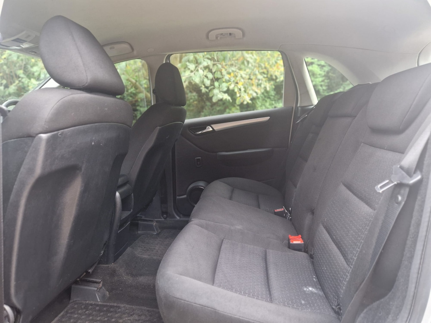 Used Mercedes-Benz B Class 2011 for sale - 76806952: Photo 12