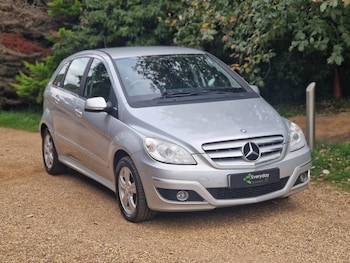 Used Mercedes-Benz B Class 2011 for sale - 76806952: Photo