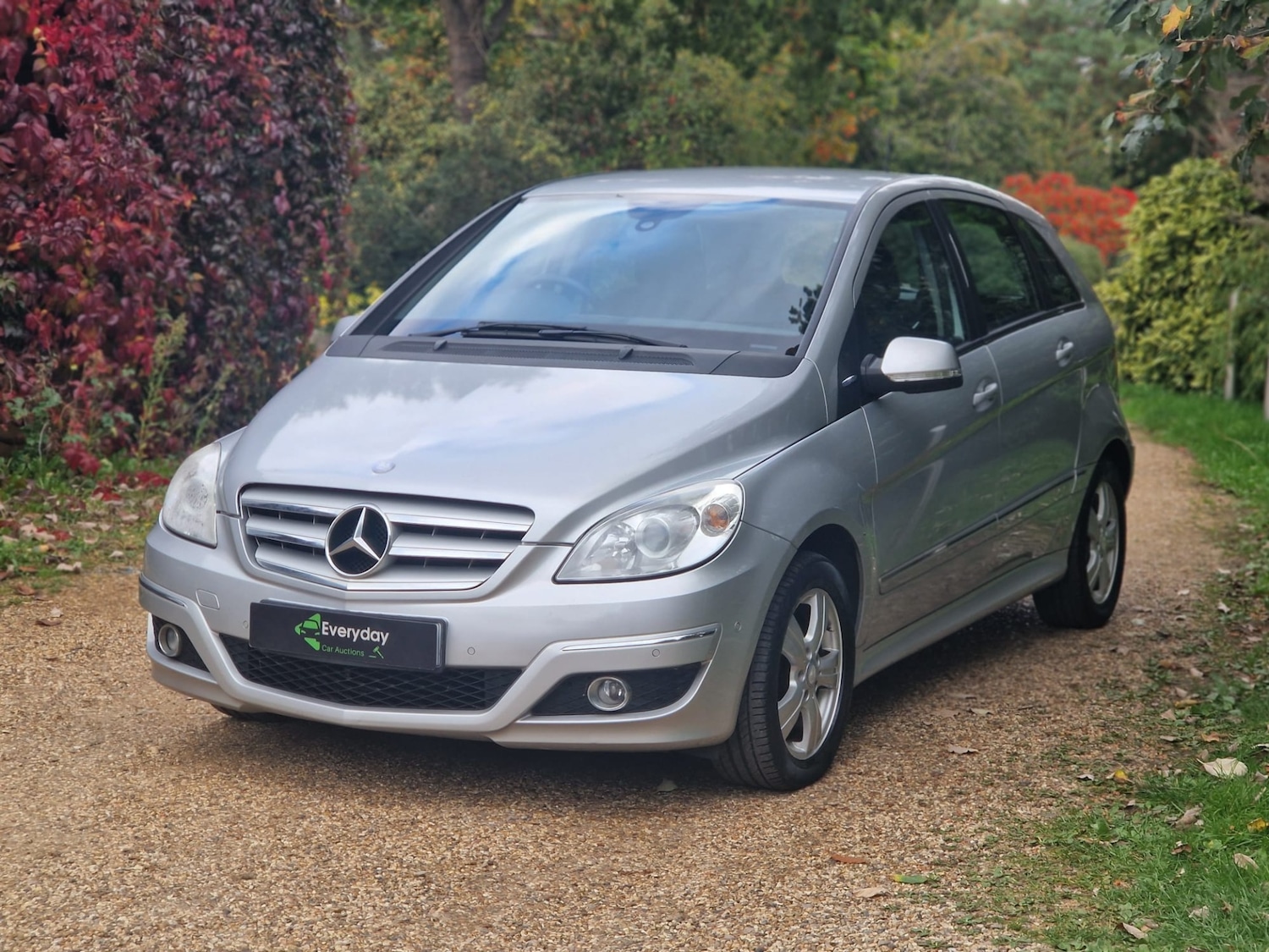 Used Mercedes-Benz B Class 2011 for sale - 76806952: Photo 4