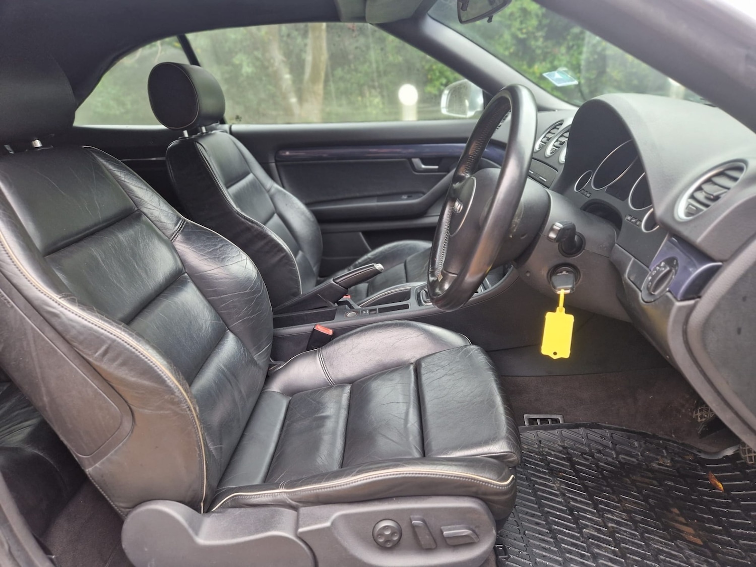 Used Audi A4 2004 for sale - 76807099: Photo 3