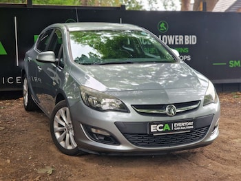 Used Vauxhall Astra 2012 for sale - 78915149: Photo