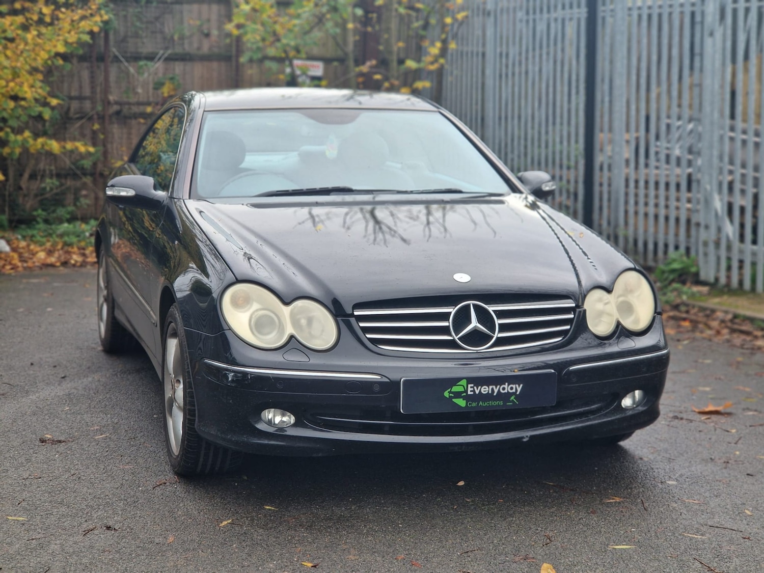 Used Mercedes-Benz CLK 2005 for sale - 76554109: Photo 3