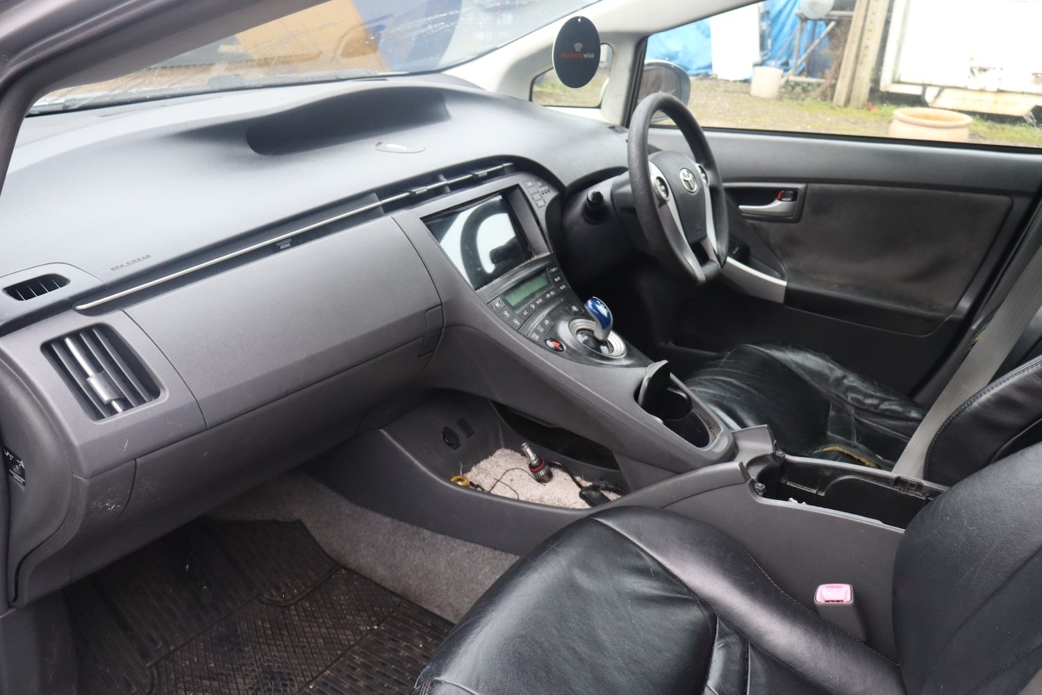 Used Toyota Prius 2011 for sale - 77167885: Photo 9