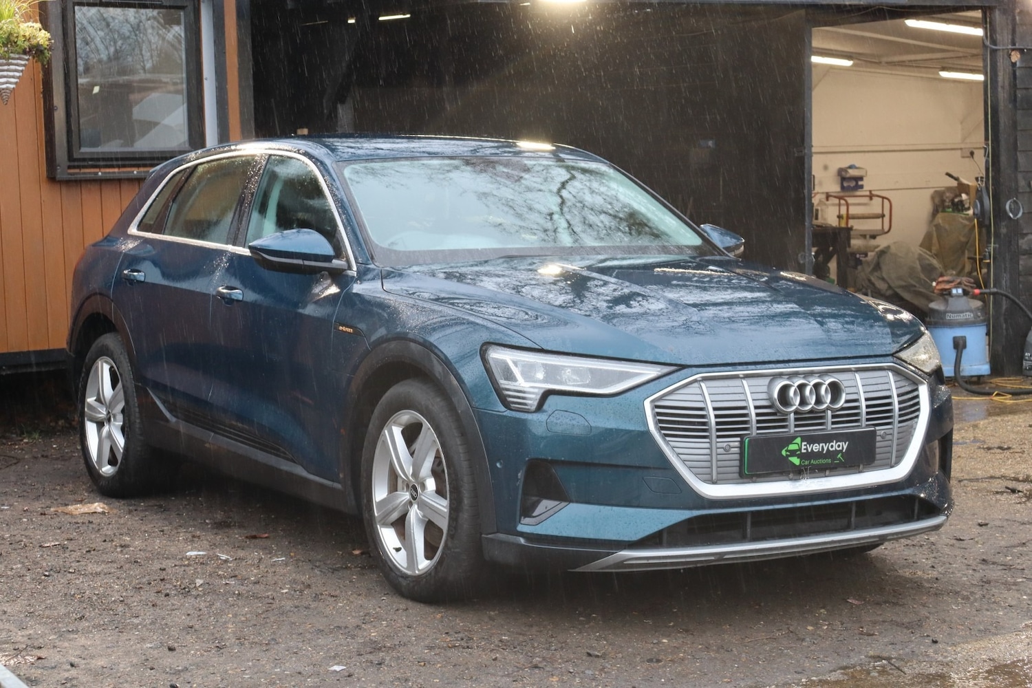 Used Audi e-tron 2021 for sale - 77207518: Photo 1