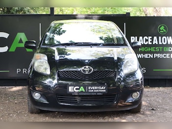 Used Toyota Yaris 2011 for sale - 78531845: Photo
