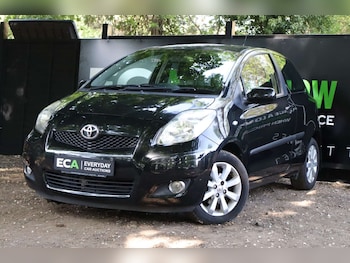 Used Toyota Yaris 2011 for sale - 78531845: Photo