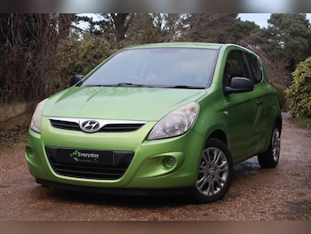 Used Hyundai i20 2010 for sale - 77170725: Photo
