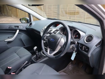 Used Ford Fiesta 2011 for sale - 78501655: Photo