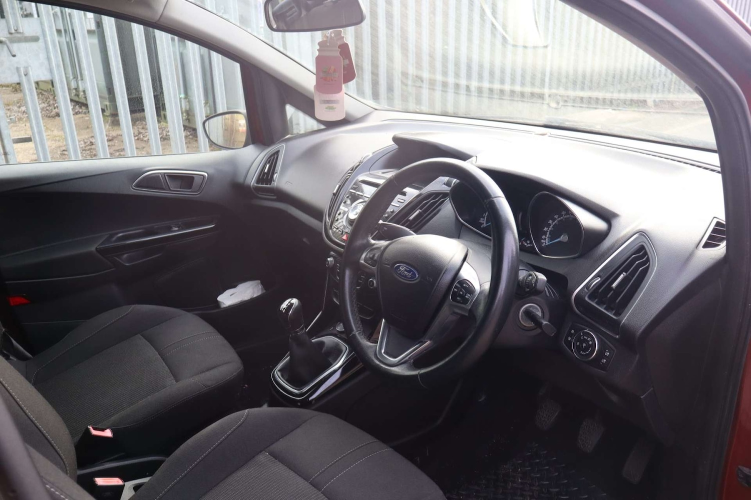 Used Ford B-MAX 2015 for sale - 77967910: Photo 9