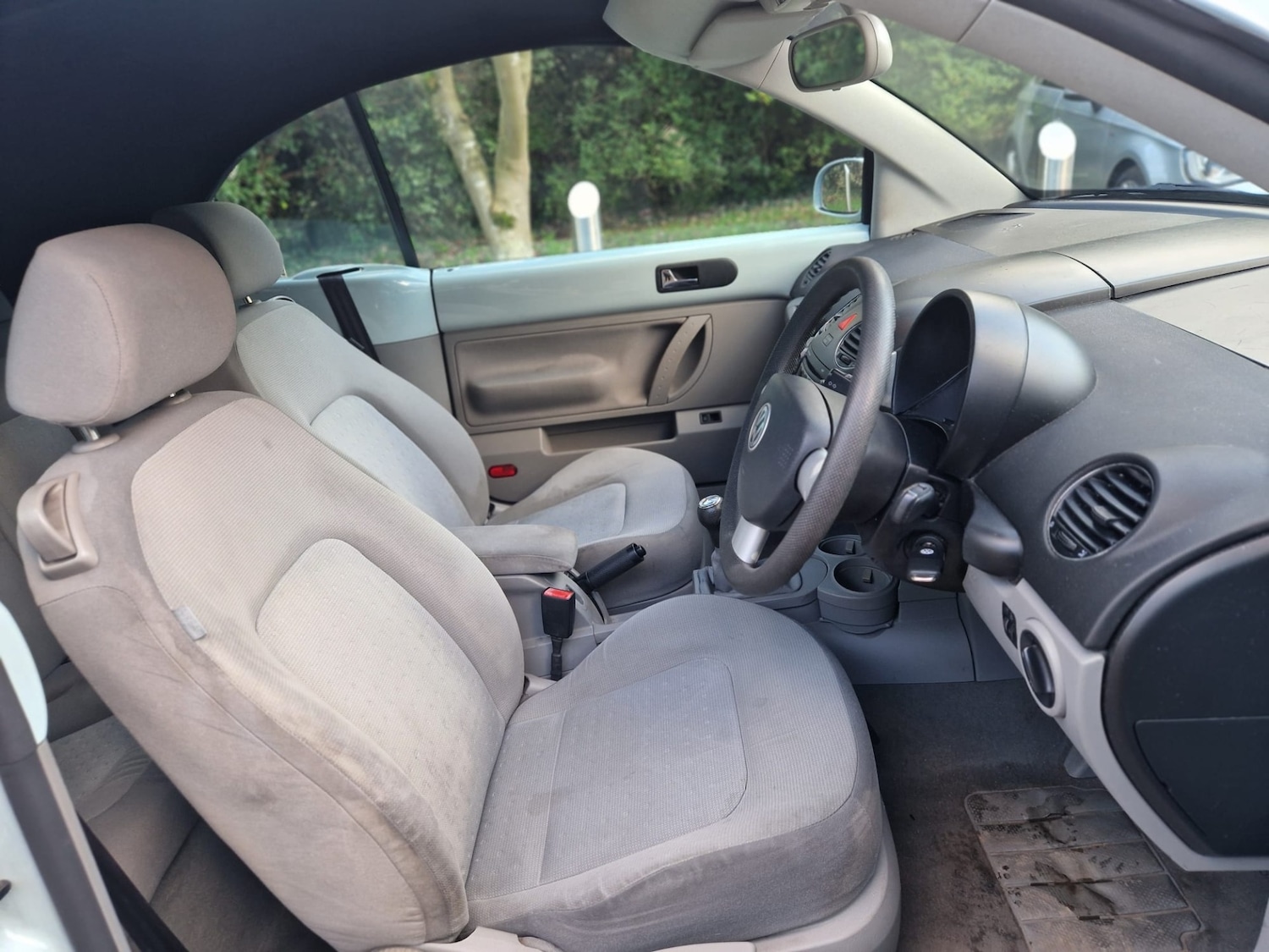 Used Volkswagen Beetle 2006 for sale - 76807355: Photo 28