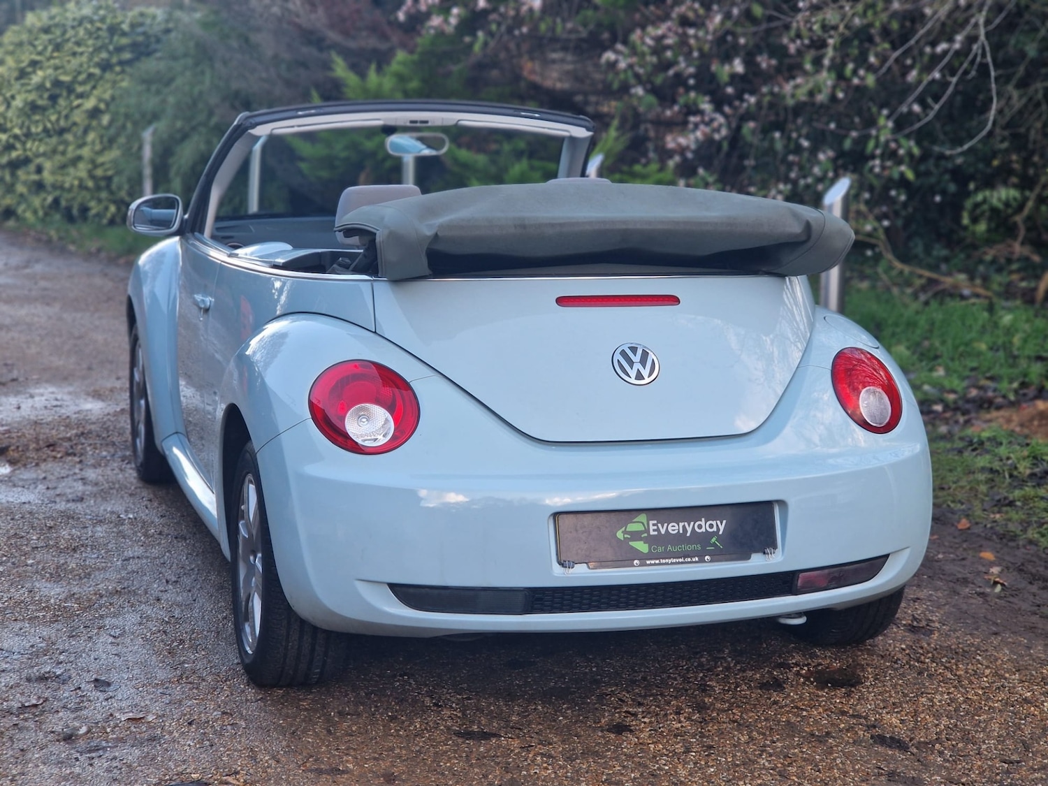 Used Volkswagen Beetle 2006 for sale - 76807355: Photo 3