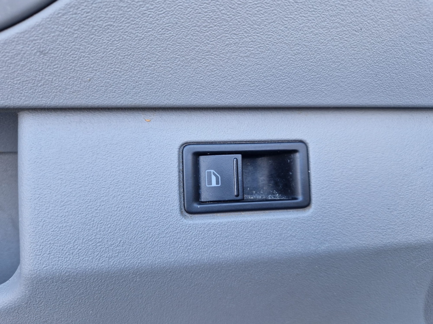 Used Volkswagen Beetle 2006 for sale - 76807355: Photo 41