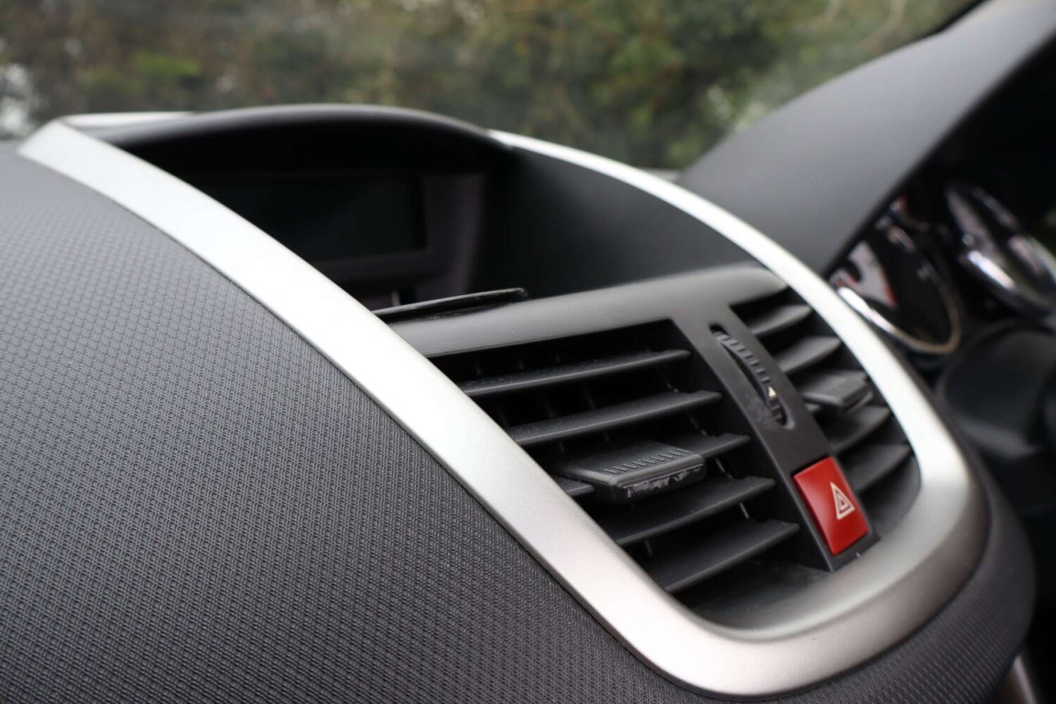 Used Peugeot 207 2010 for sale - 77917726: Photo 37