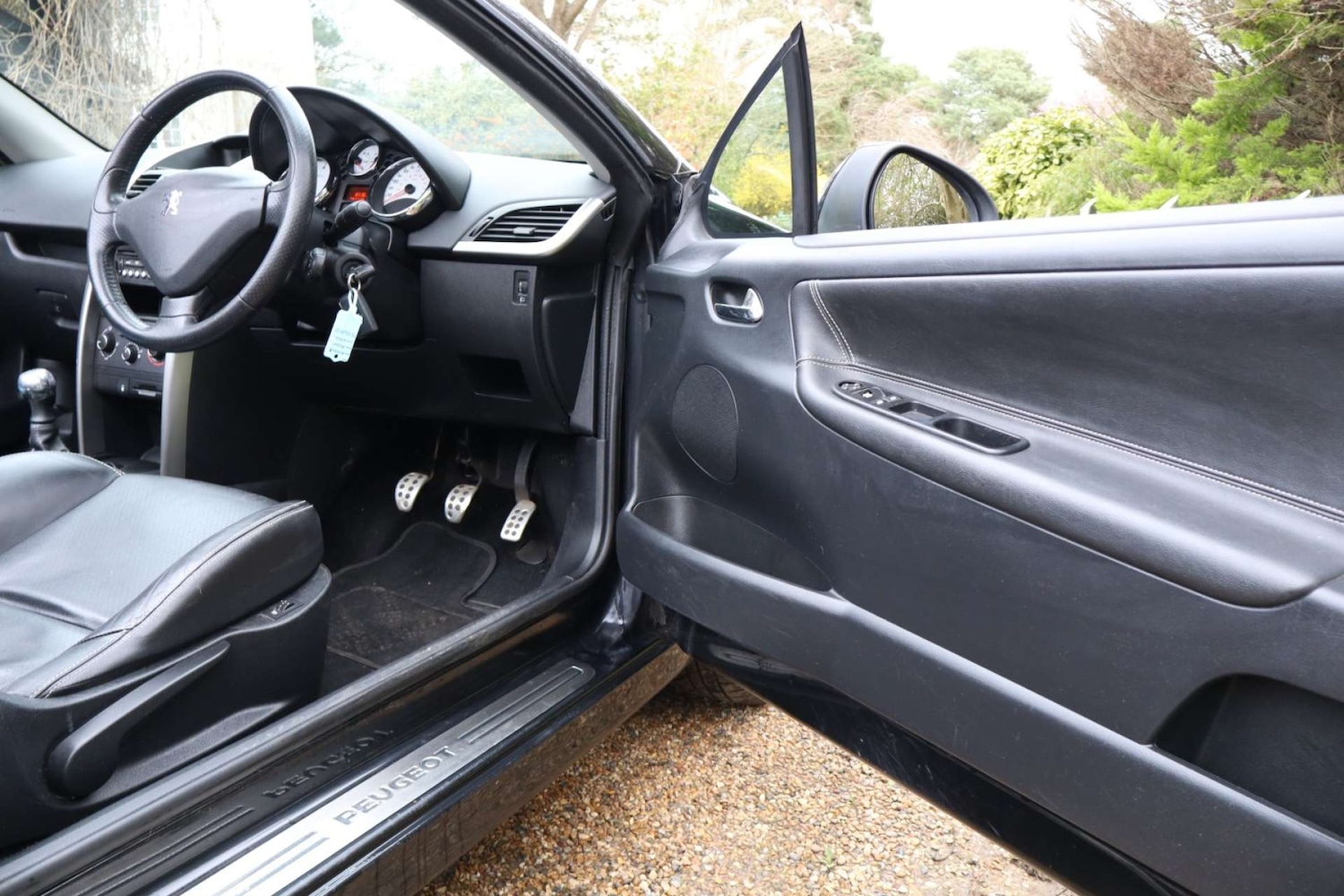 Used Peugeot 207 2010 for sale - 77917726: Photo 4