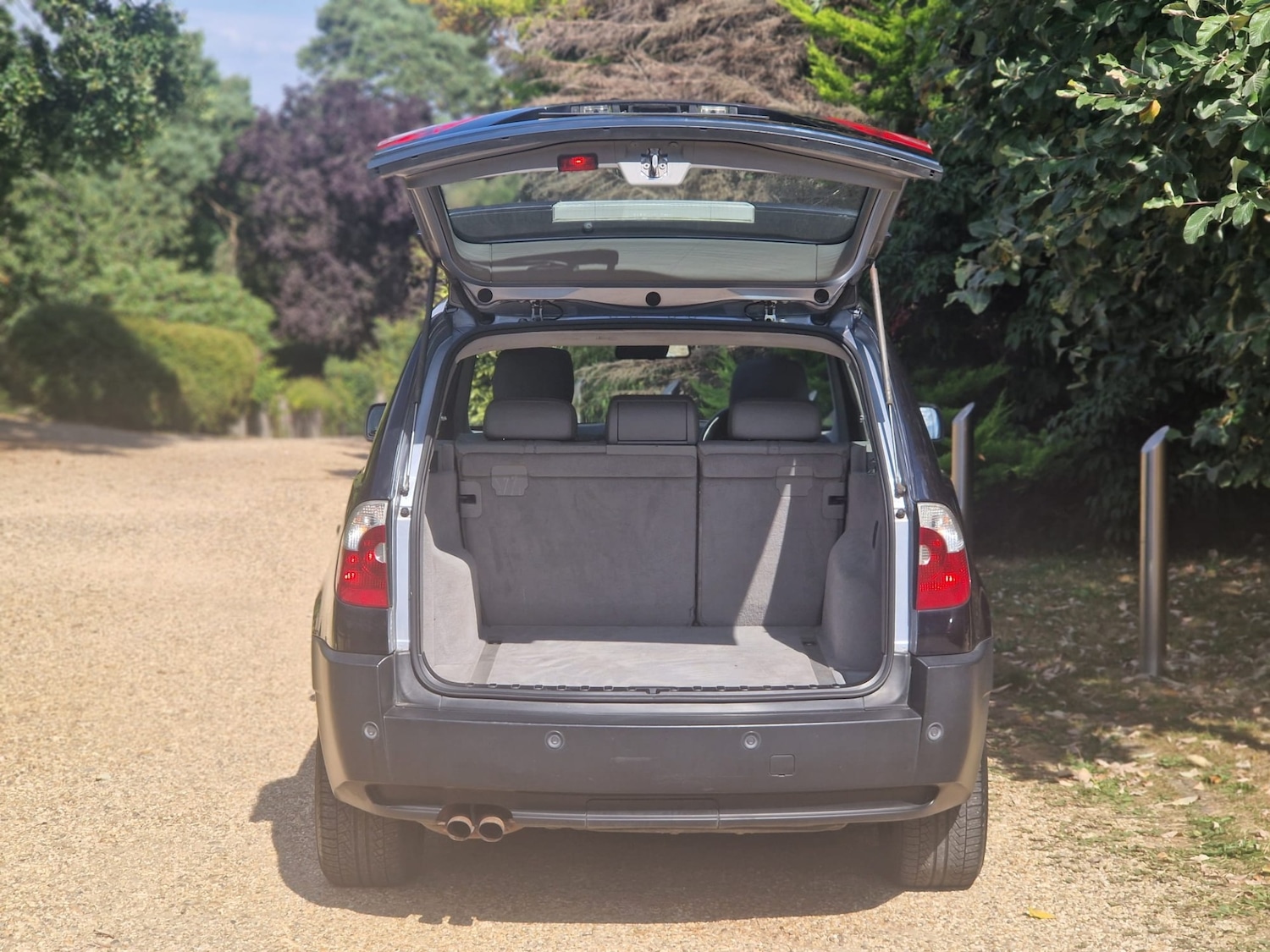 Vehicle 21