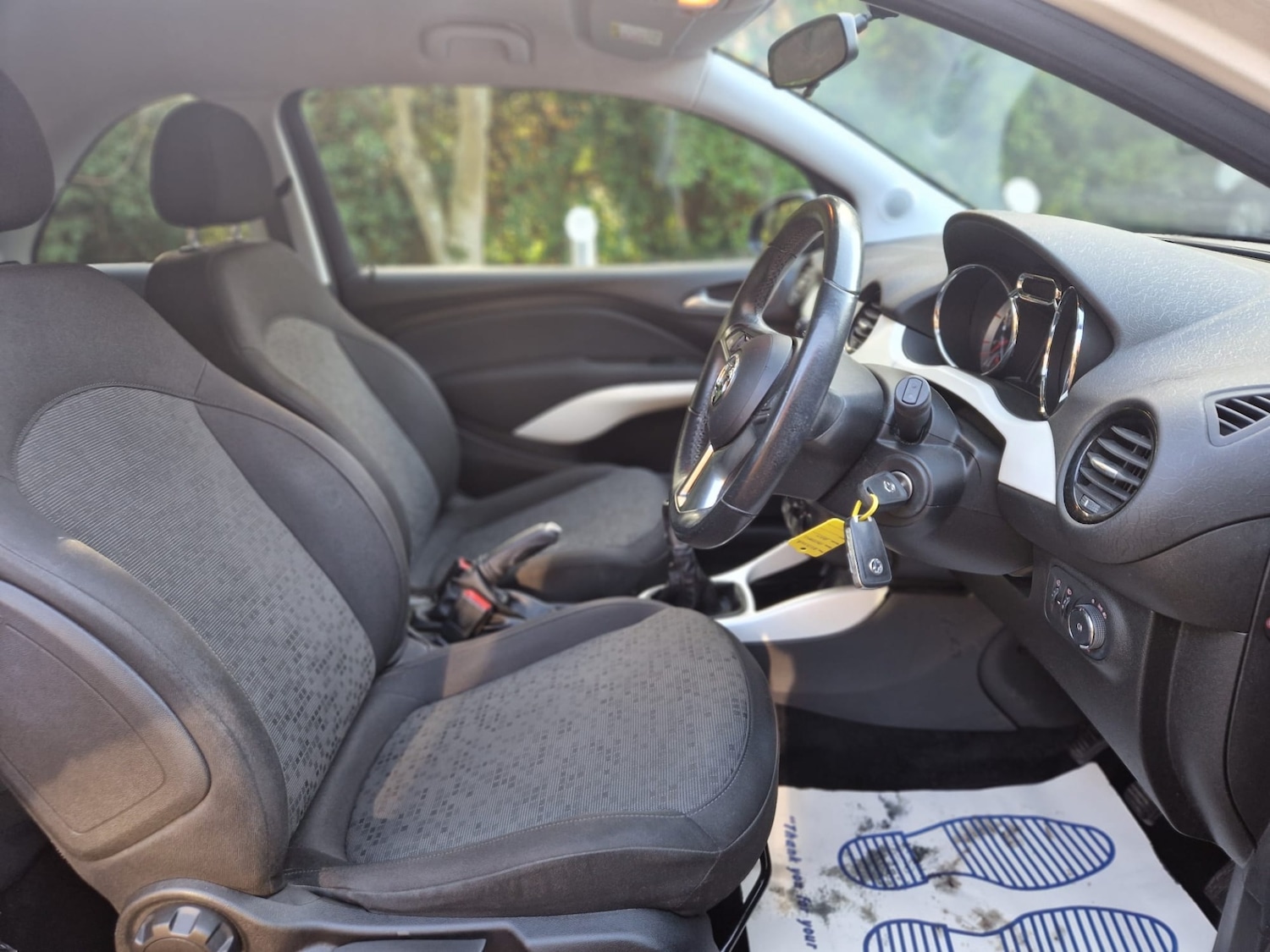 Used Vauxhall ADAM 2014 for sale - 76412122: Photo 13