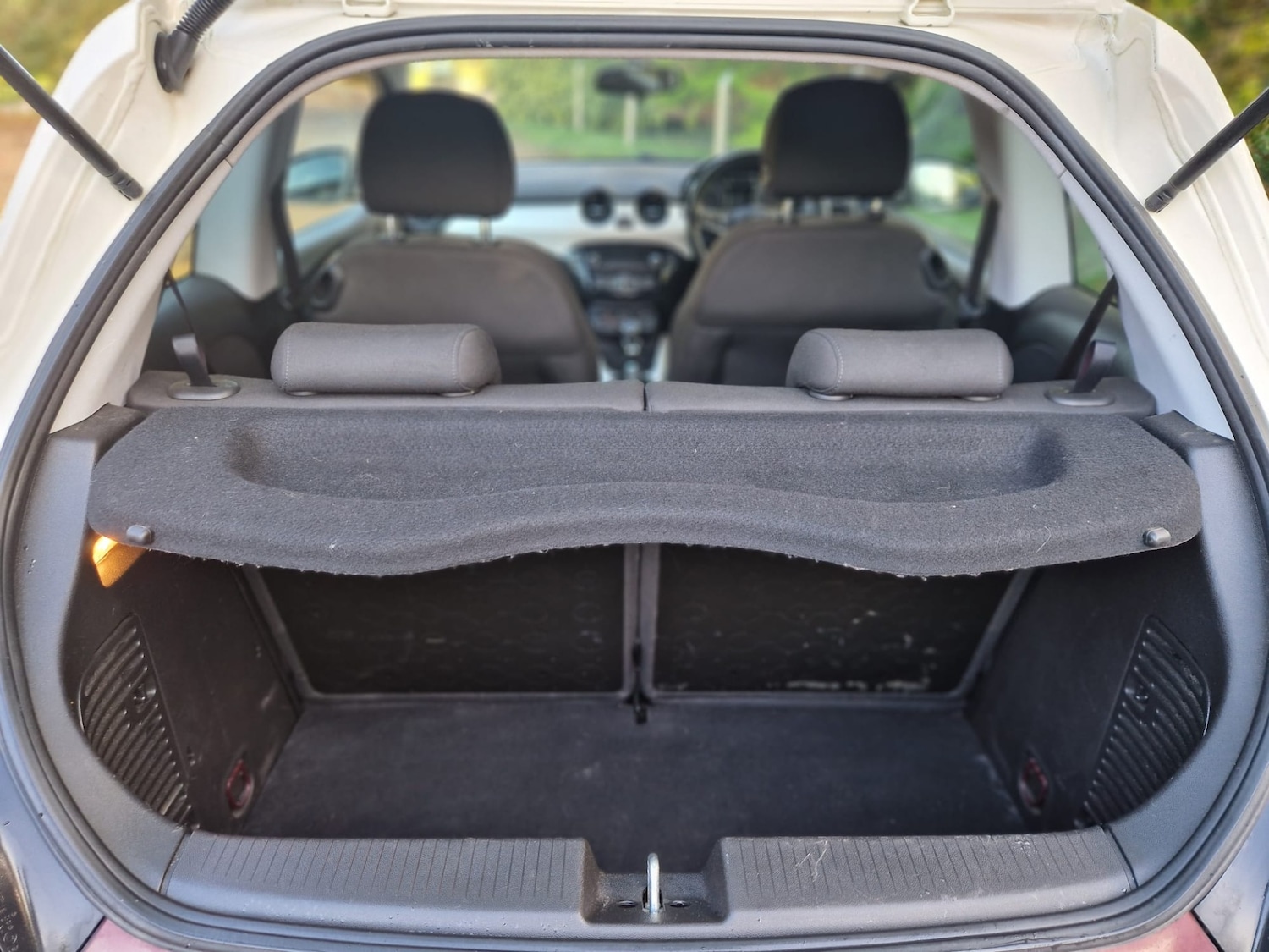 Used Vauxhall ADAM 2014 for sale - 76412122: Photo 24