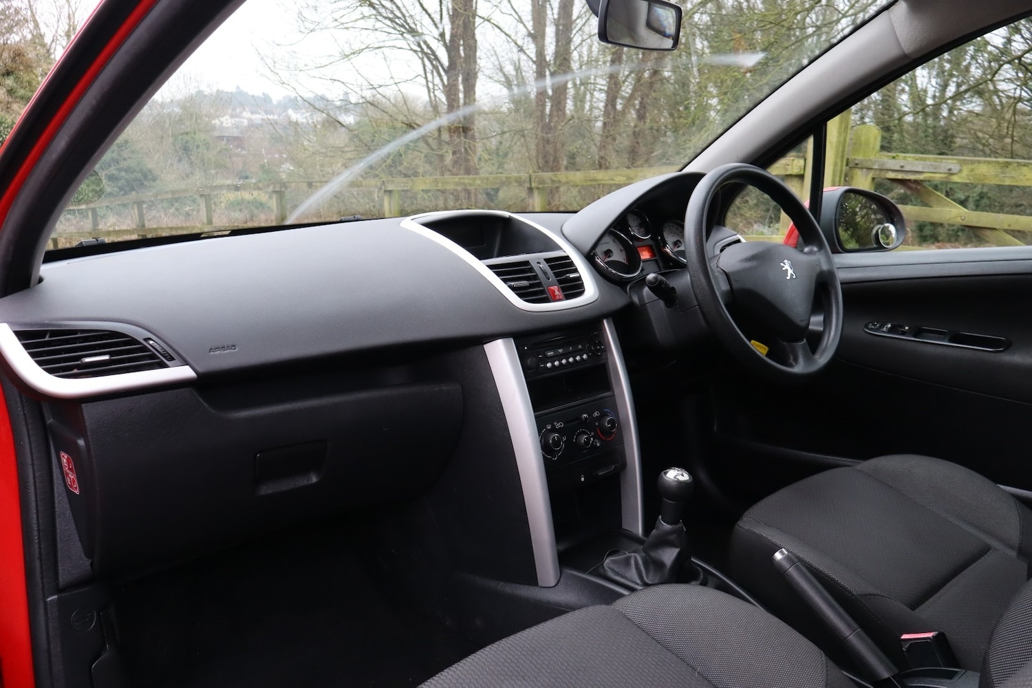 Used Peugeot 207 2011 for sale - 77501249: Photo 19