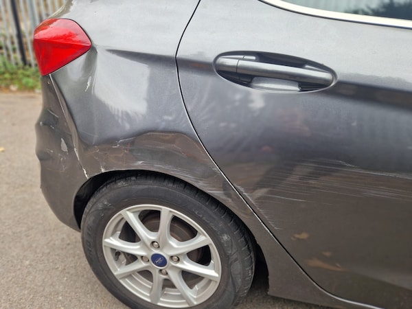 Used Ford Fiesta 2018 for sale - 76288692: Photo 6