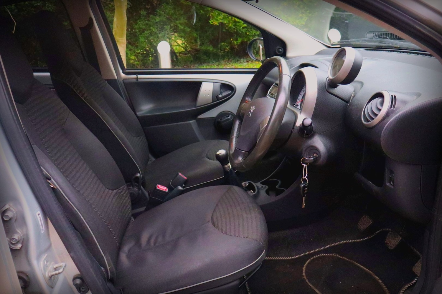 Used Peugeot 107 2012 for sale - 77034524: Photo 11