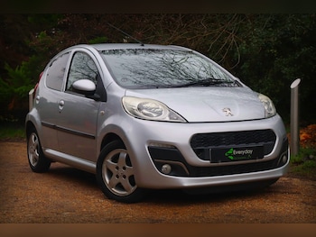 2012 (62) - 1.0 Allure 5dr **ULEZ Compliant**