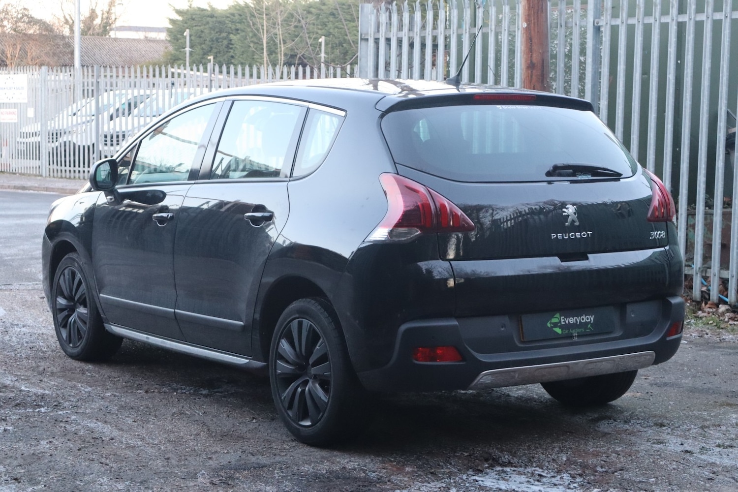 Used Peugeot 3008 2015 for sale - 77106142: Photo 4