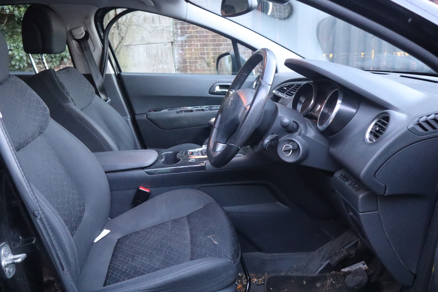 Used Peugeot 3008 2015 for sale - 77106142: Photo 9