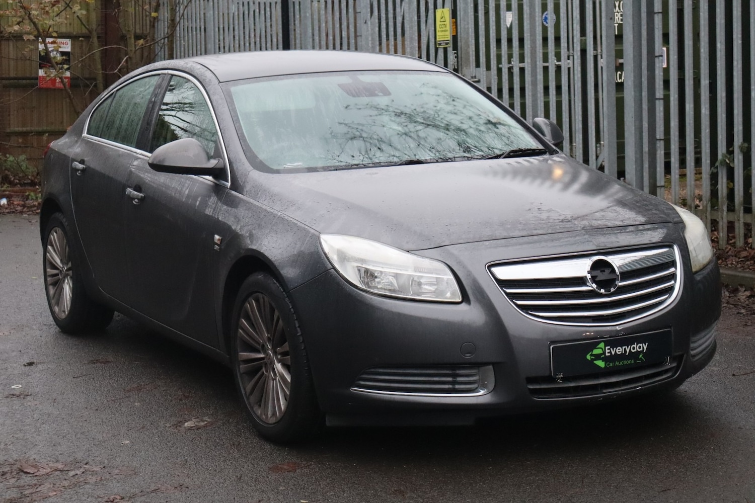 Used Vauxhall Insignia 2011 for sale - 76718758: Photo 1