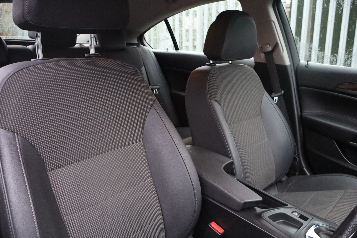 Used Vauxhall Insignia 2011 for sale - 76718758: Photo 10