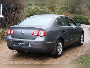 Used Volkswagen Passat 2007 for sale - 77910128: Photo