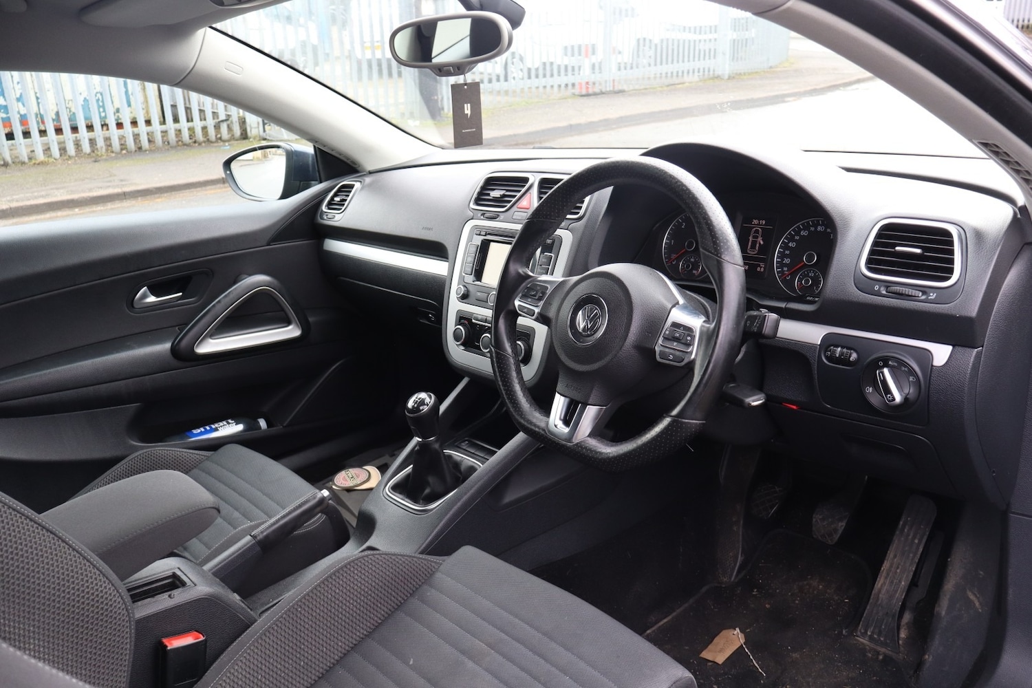 Used Volkswagen Scirocco 2013 for sale - 77489978: Photo 3