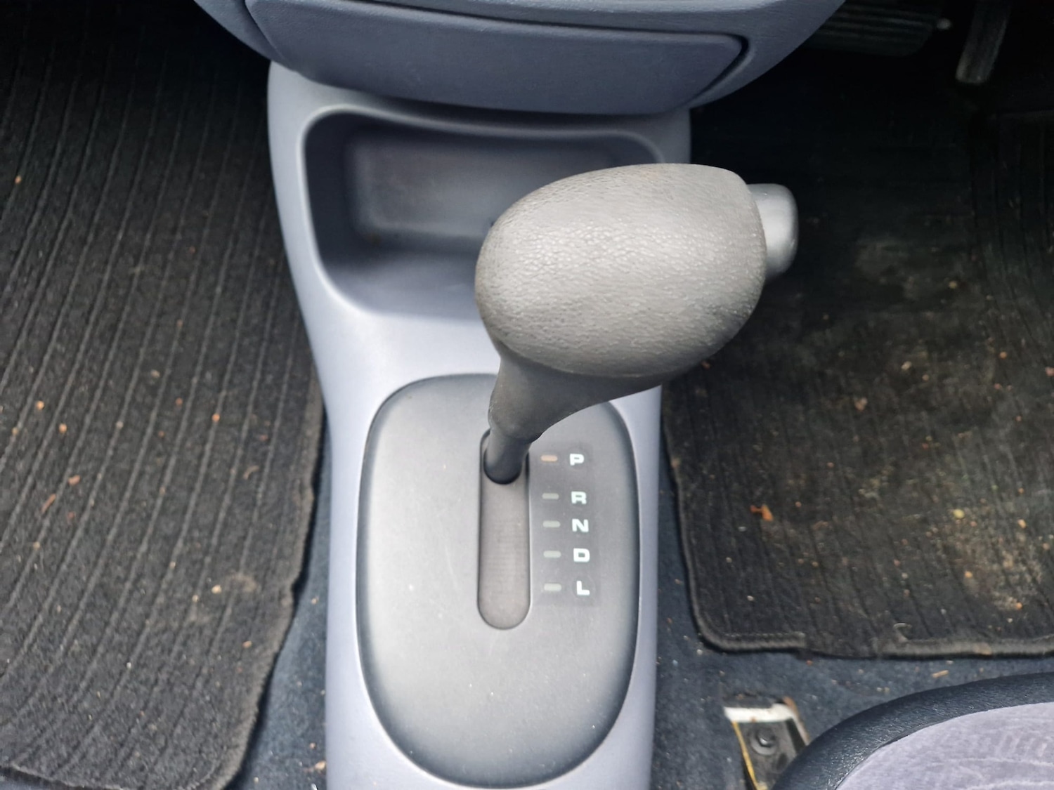 Used Ford Fiesta 1998 for sale - 76662467: Photo 16